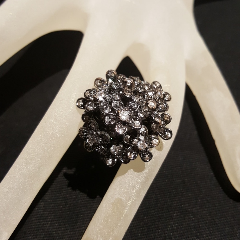 Cocktail Ring - Picture 2 of 3